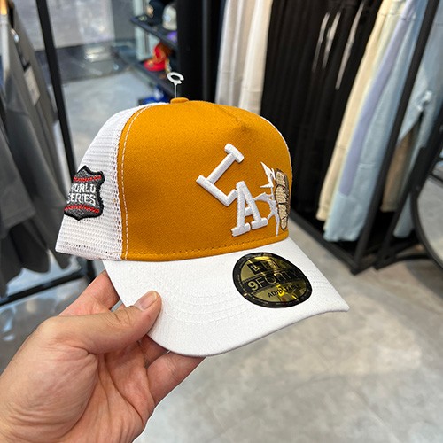 کلاه اسنپ بک پشت توری نیو ارا (NEWERA LA SNAPBACK) رنگ نارنجی