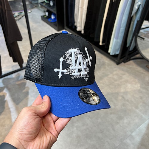 کلاه اسنپ بک پشت توری نیو ارا (NEWERA LA SNAPBACK) رنگ مشکی آبی